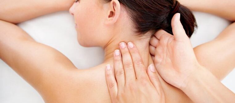 Kryerja e masazhit terapeutik për parandalimin e osteokondrozës së qafës së mitrës