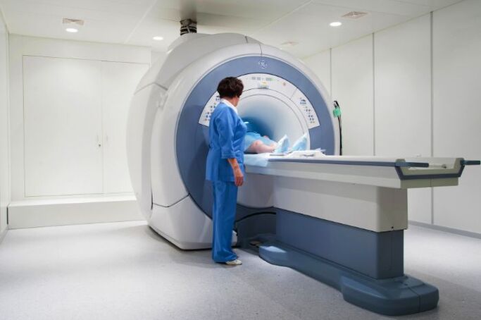 Diagnoza MRI e osteokondrozës torakale