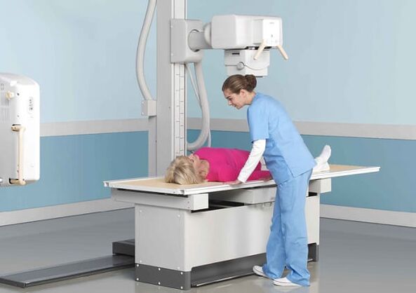 MRI si një mënyrë për të diagnostikuar osteokondrozën kurrizore